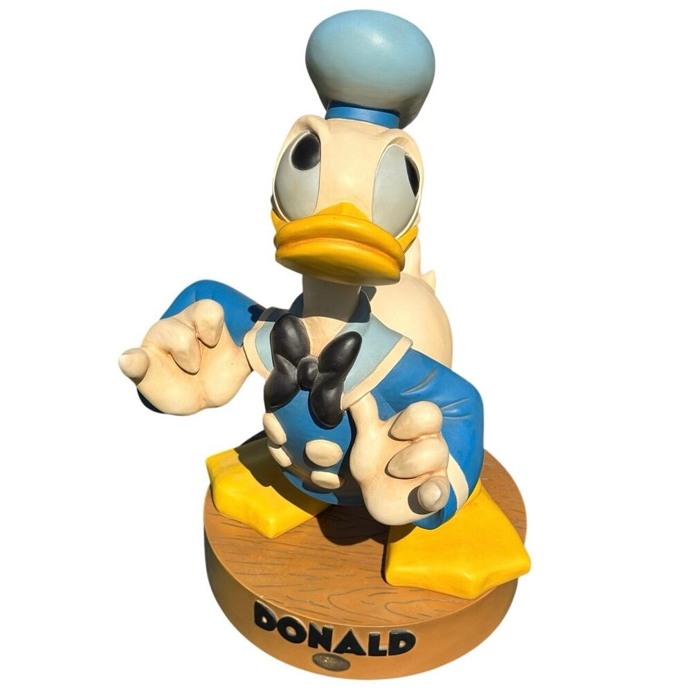 Disney Store Big Fig Donald Duck 1934 Limited Edition Statue 21" 65th Anniv